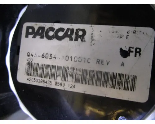 PETERBILT 587_Q43-6034 Speedometer