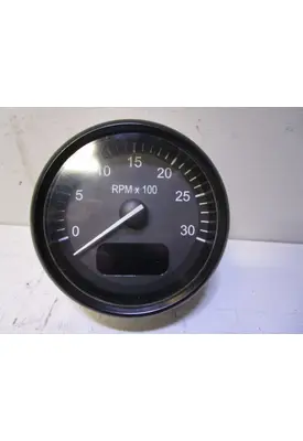 PETERBILT 587_Q43-6035 Tachometer