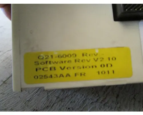 PETERBILT 587-Sleeper_Q21-6009 AC Control