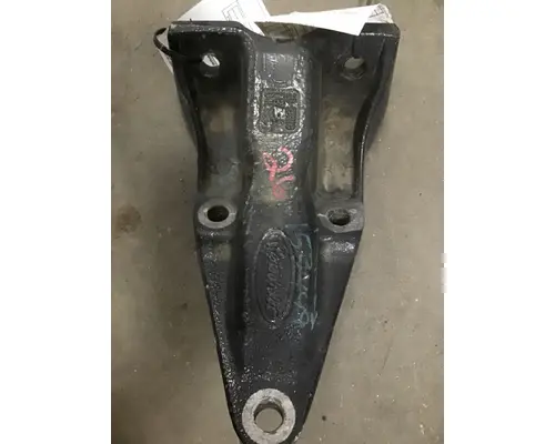 PETERBILT 587 119 Cab Mounts