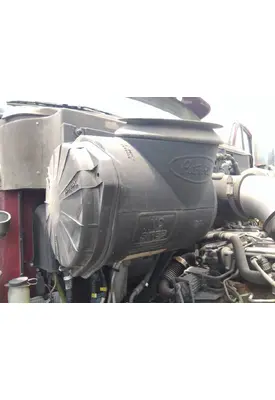 PETERBILT 587 AIR CLEANER