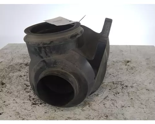 PETERBILT 587 AIR CLEANER