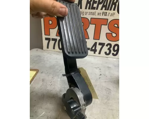 PETERBILT 587 Accelerator Parts