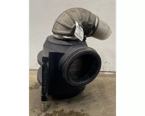 PETERBILT 587 Air Cleaner