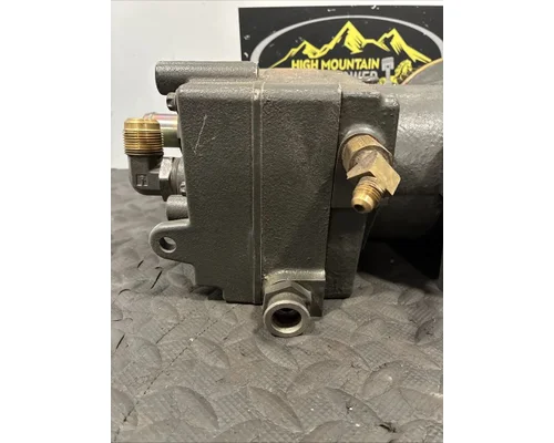 PETERBILT 587 Air Compressor