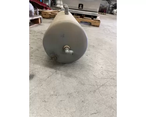 PETERBILT 587 Air Tank