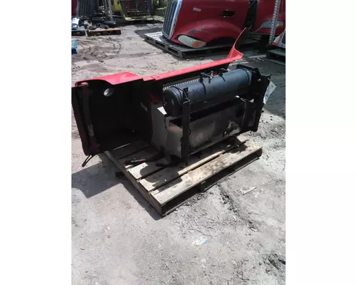 PETERBILT 587 BATTERY BOX