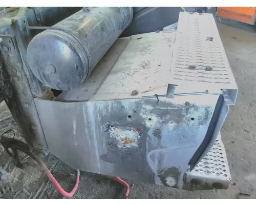 PETERBILT 587 BATTERY BOX