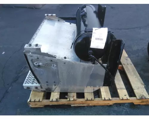 PETERBILT 587 BATTERY BOX