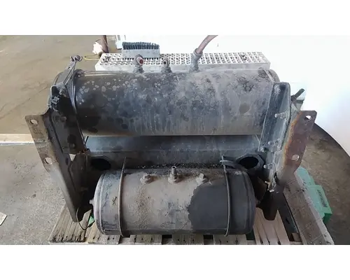 PETERBILT 587 BATTERY BOX