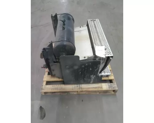 PETERBILT 587 BATTERY BOX