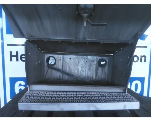 PETERBILT 587 BATTERY BOX