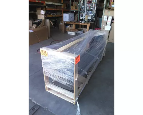 PETERBILT 587 BUMPER ASSEMBLY, FRONT