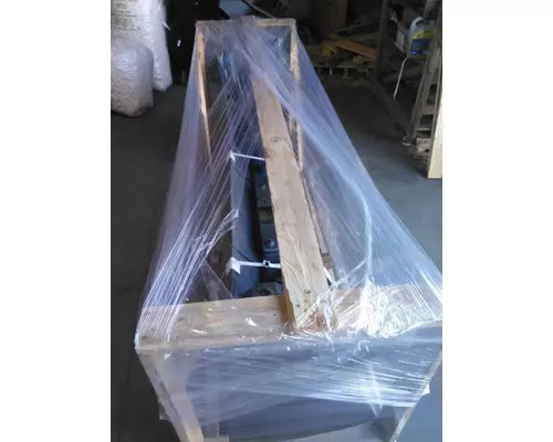 PETERBILT 587 BUMPER ASSEMBLY, FRONT