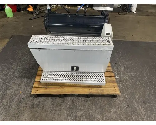 PETERBILT 587 Battery Box