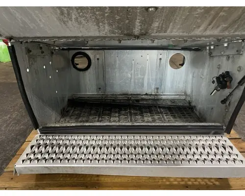 PETERBILT 587 Battery Box
