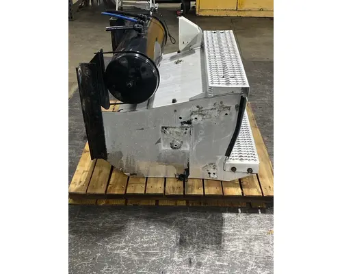 PETERBILT 587 Battery Box