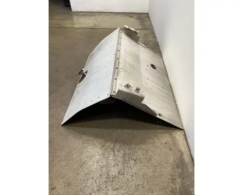 PETERBILT 587 Battery Box