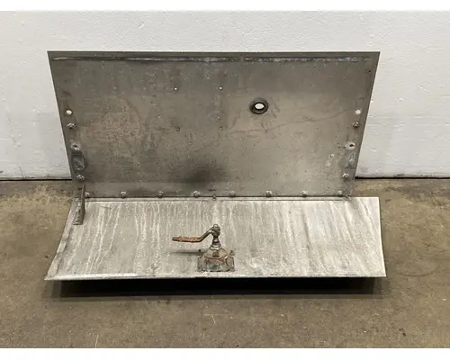 PETERBILT 587 Battery Box