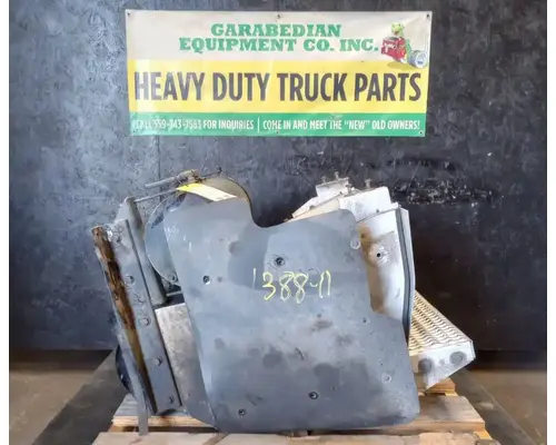 PETERBILT 587 Battery Boxes