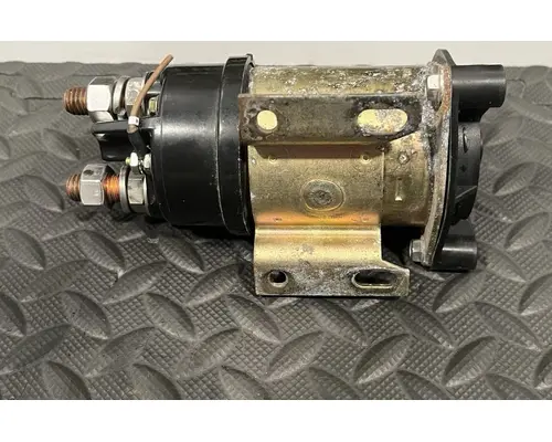 PETERBILT 587 Battery