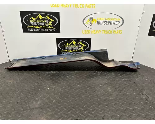 PETERBILT 587 Body Parts, Misc.