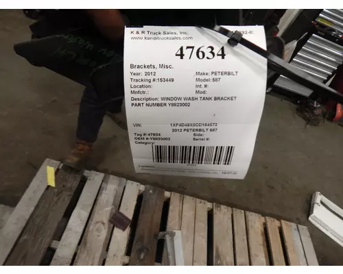 PETERBILT 587 Bracket, Misc