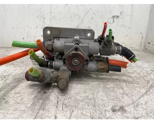 PETERBILT 587 Brake  Clutch Pedal Box