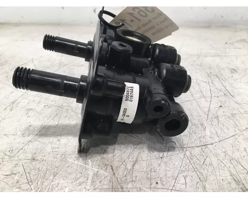 PETERBILT 587 Brake Proportioning Valve