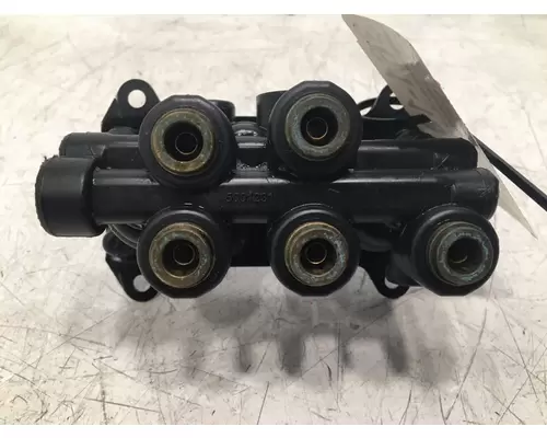 PETERBILT 587 Brake Proportioning Valve