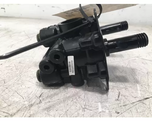 PETERBILT 587 Brake Proportioning Valve