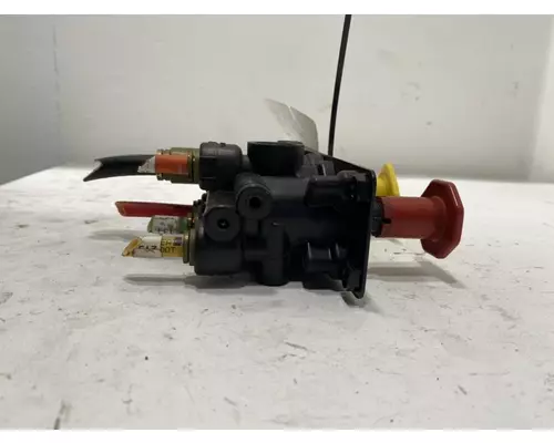 PETERBILT 587 Brake Proportioning Valve