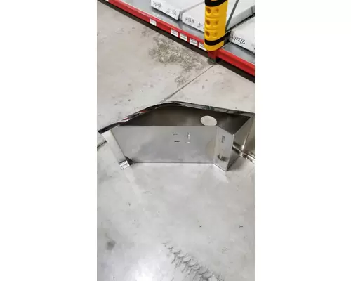 PETERBILT 587 Bumper Assembly, Front