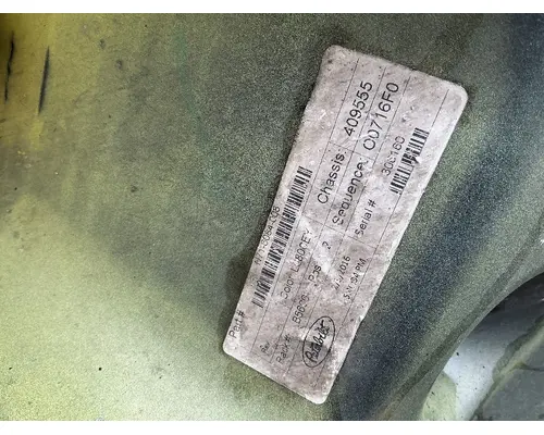 PETERBILT 587 Bumper Assembly, Front