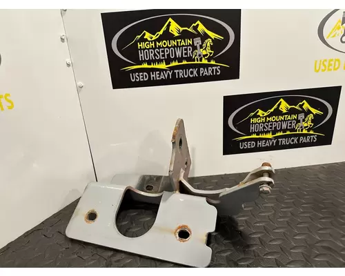 PETERBILT 587 Bumper Bracket, Front