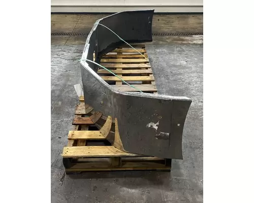 PETERBILT 587 Bumper