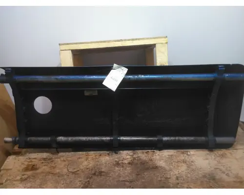 PETERBILT 587 CAB SKIRTSIDE FAIRING