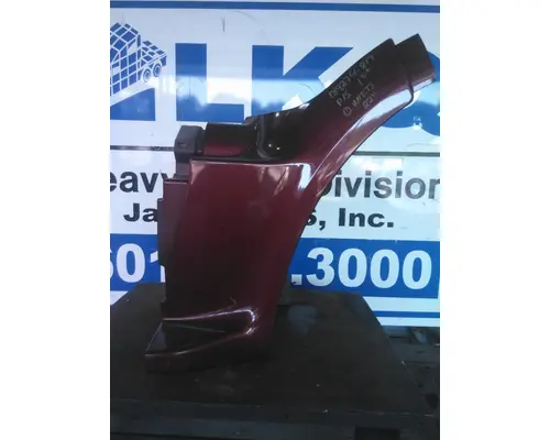 PETERBILT 587 CAB SKIRTSIDE FAIRING