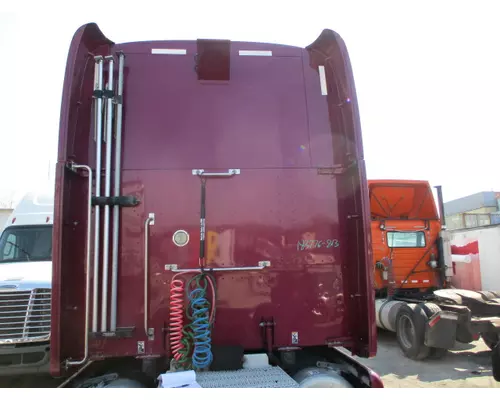 PETERBILT 587 CAB