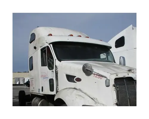 PETERBILT 587 CAB