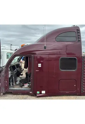 PETERBILT 587 CAB