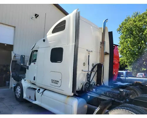 PETERBILT 587 CAB