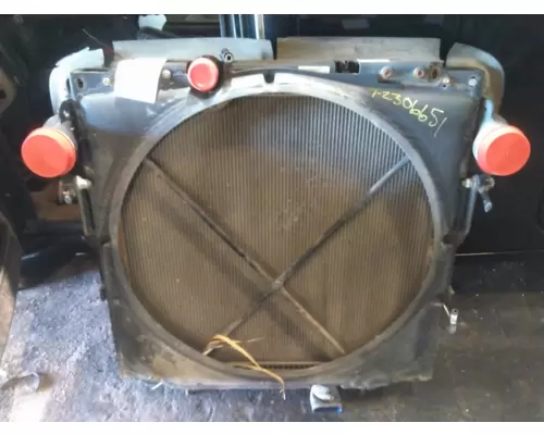 PETERBILT 587 COOLING ASSEMBLY (RAD, COND, ATAAC)