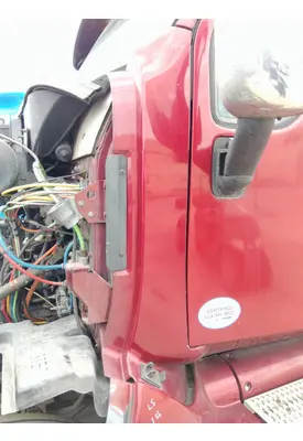 PETERBILT 587 COWL