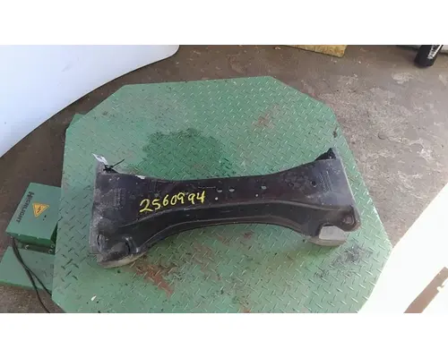 PETERBILT 587 CROSSMEMBER