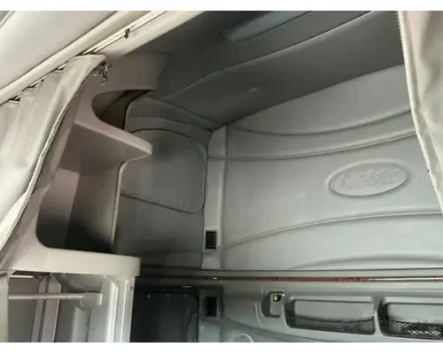 PETERBILT 587 Cab Assembly