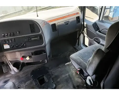 PETERBILT 587 Cab Assembly