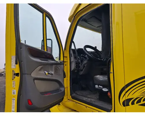 PETERBILT 587 Cab Assembly