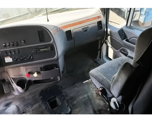 PETERBILT 587 Cab Assembly