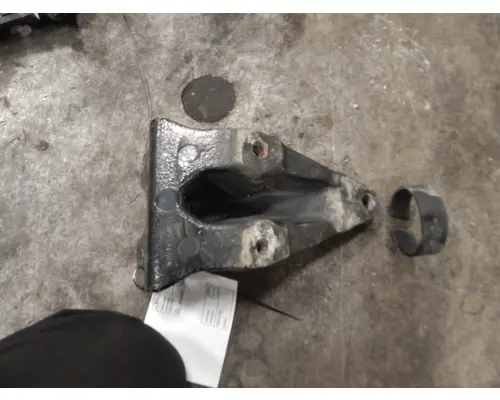 PETERBILT 587 Cab Mounts